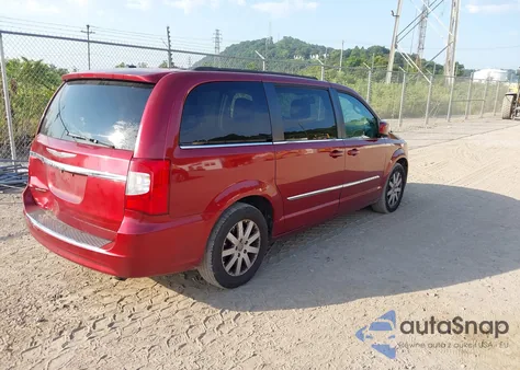2013 Chrysler Town & Country Touring from USA, damaged, VIN 2C4RC1BG9DR603832